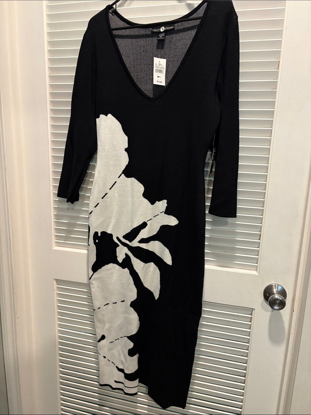 Ashley Stewart Black and White Floral Midi V-Neck Dress